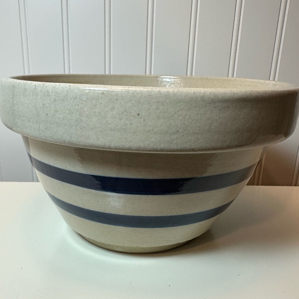 Robinson Ransbottom 8” Mixing Bowl- Williamsburg #303 2 Quart-Vintage